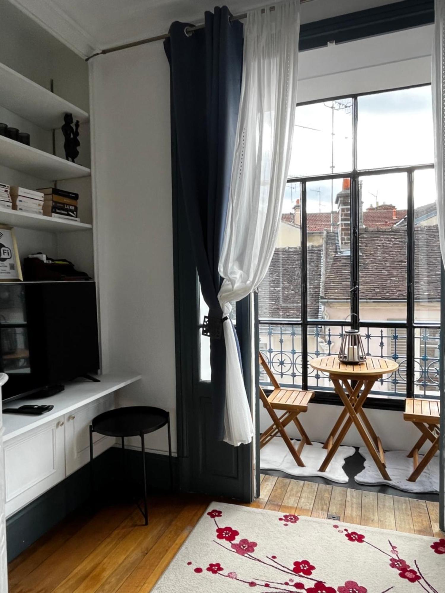 Superbe Appartement Belifontain Coeur De Ville Fontainebleau Exterior photo
